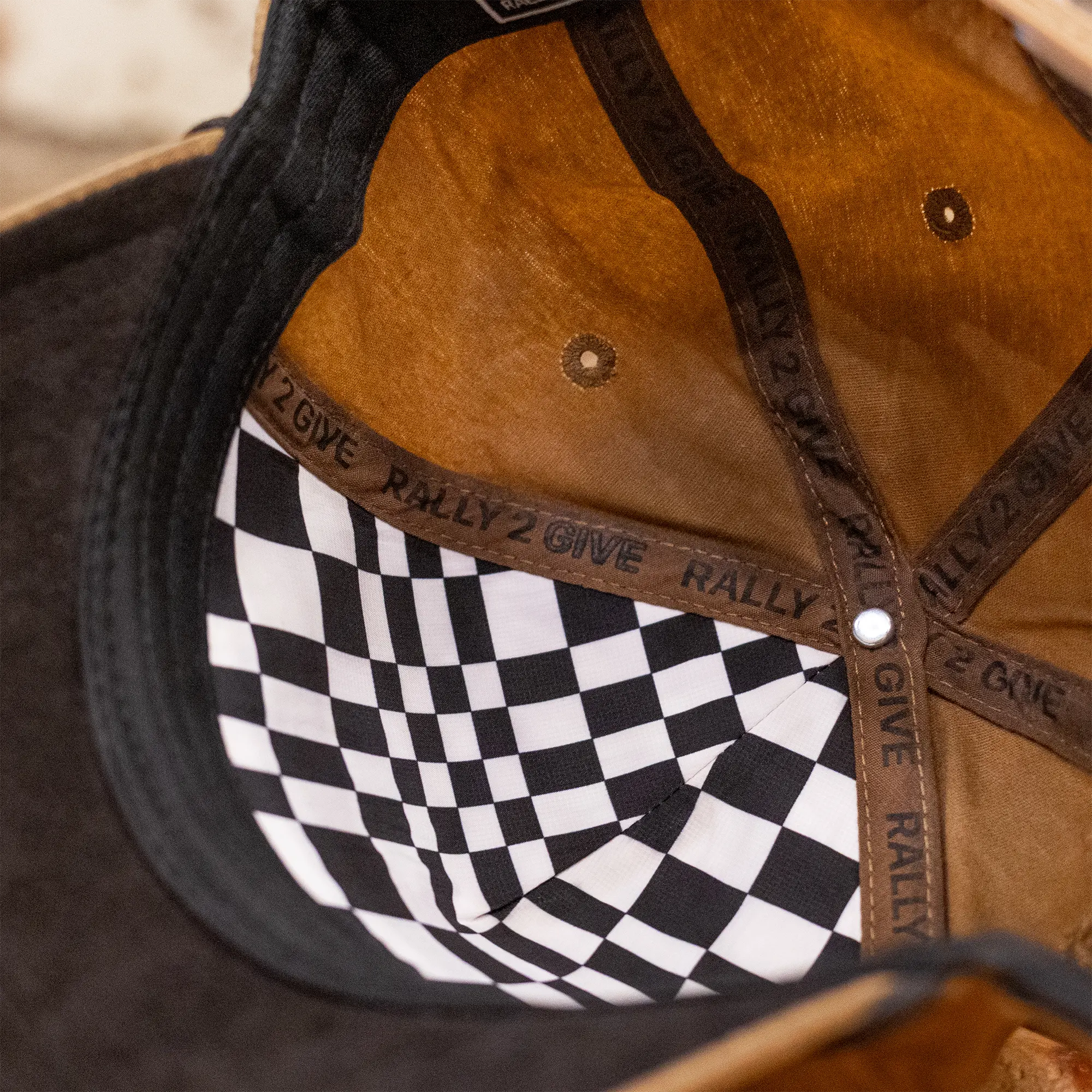 Coyote brown waxed canvas Rally 2 Give hat