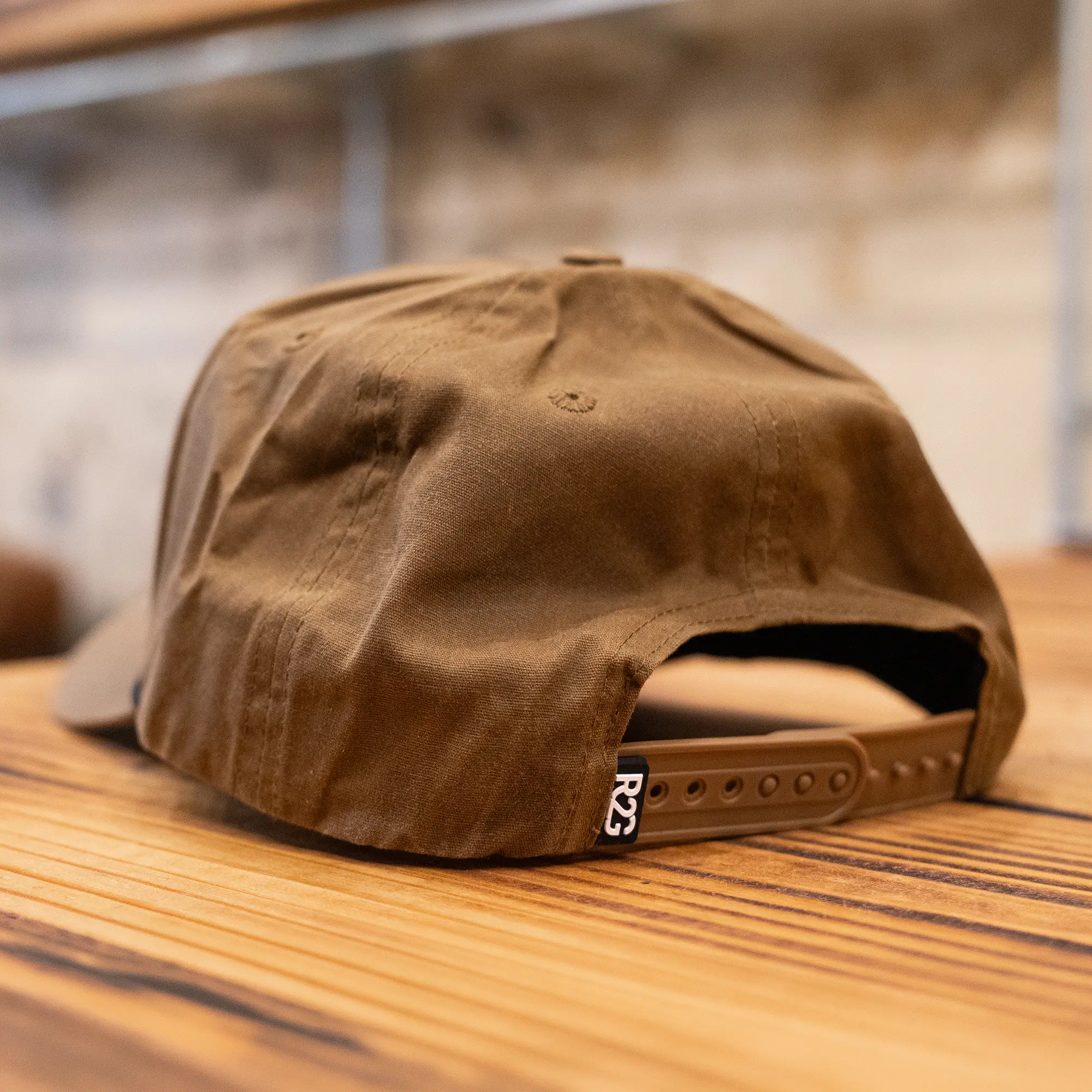 Coyote brown waxed canvas Rally 2 Give hat